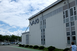 画像ギャラリー No.034のサムネイル画像 / VAIO設立2周年記念のプレスツアーで安曇野本社工場を見学したついでに,「ゲームPC作って」とお願いしてきた