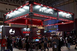 画像ギャラリー No.019のサムネイル画像 / ボトムズみたいなビジュアルの「iPhone 11 Pro Max」レビュー。むせるほど安定したゲーム向け端末で機種変更検討中の人にお勧めだ