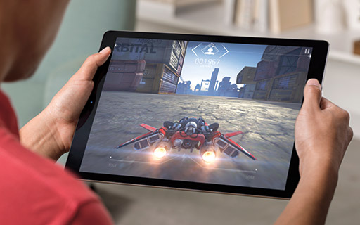 画像ギャラリー No.004のサムネイル画像 / 12.9インチ級の大型タブレット「iPad Pro」は11月11日に直販サイトで販売開始。税込価格は10万円台前半から