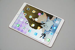 画像ギャラリー No.053のサムネイル画像 / 「10.5インチiPad Pro」レビュー。画面が大きくなった新型iPadは，すんなり使えてゲームも快適なお勧めタブレットだ
