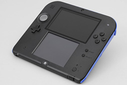 画像ギャラリー No.002のサムネイル画像 / 「Nintendo 2DS」分解レポート。立体視非対応の“廉価版3DS”,その中身は?