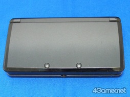 画像ギャラリー No.011のサムネイル画像 / Newニンテンドー3DS&LLが本日発売。さっそく手に入れたのでパッケージの中身を確認
