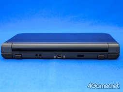 画像ギャラリー No.028のサムネイル画像 / Newニンテンドー3DS&LLが本日発売。さっそく手に入れたのでパッケージの中身を確認