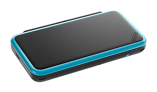 画像ギャラリー No.003のサムネイル画像 / 折りたたみも可能な「Newニンテンドー2DS LL」の予約受付が開始