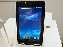 画像ギャラリー No.002のサムネイル画像 / ASUS，Tegra 4＋IGZO液晶の10.1インチAndroidタブレット「ASUS Pad TF701T」を発表。7インチタブレット「Fonepad 7」と合わせて触ってみた