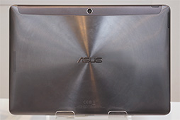 画像ギャラリー No.006のサムネイル画像 / ASUS，Tegra 4＋IGZO液晶の10.1インチAndroidタブレット「ASUS Pad TF701T」を発表。7インチタブレット「Fonepad 7」と合わせて触ってみた
