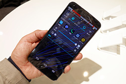 画像ギャラリー No.020のサムネイル画像 / KDDIの2014春モデルのスマートフォン&タブレットをチェック。大画面ファブレットにコンパクトなハイスペック機と充実したラインナップ