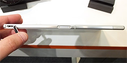 画像ギャラリー No.027のサムネイル画像 / KDDIの2014春モデルのスマートフォン&タブレットをチェック。大画面ファブレットにコンパクトなハイスペック機と充実したラインナップ