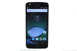 画像ギャラリー No.003のサムネイル画像 / Motorolaの新SIMフリースマホ「Moto Z」&「Moto Z Play」をじっくりチェック。ベンチは不許可でもデレステはプレイしてきた