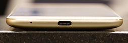 画像ギャラリー No.008のサムネイル画像 / ZTE製スマートフォン「AXON 7」テストレポート。新世代フラグシップ機は,性能と音と映像のバランスが良好な,ゲームに適した1台だ