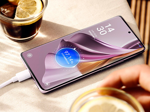 画像ギャラリー No.002のサムネイル画像 / Snapdragon 778G搭載のミドルクラススマホ「OPPO Reno10 Pro 5G」が10月6日に国内発売