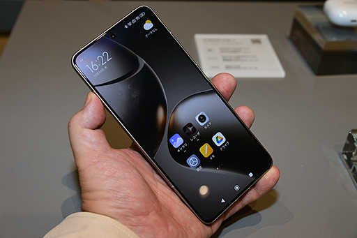 画像ギャラリー No.008のサムネイル画像 / ライカ監修の3眼式カメラを搭載した新型スマホ「Xiaomi 14T」シリーズが国内発表。上位モデルで税込約11万円から