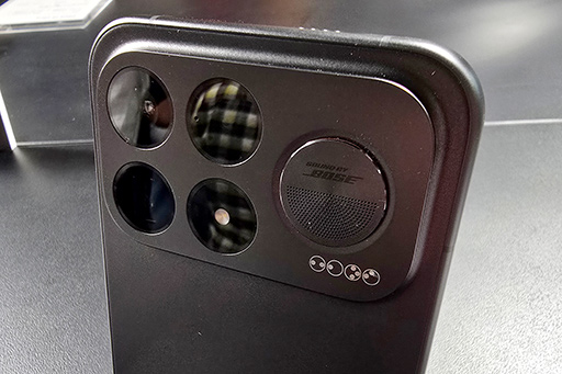 画像ギャラリー No.004のサムネイル画像 / Snapdragon 8 Elite Gen 5+独自ゲーミングチップ搭載のスマホ「POCO F9 Ultra」発売。Bose協業のサブウーファも内蔵
