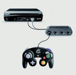 画像ギャラリー No.003のサムネイル画像 / ゲームキューブのコントローラをWii Uで使用可能にする変換アダプタのイメージが公開。E3 2014で正式発表か