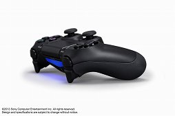 画像ギャラリー No.005のサムネイル画像 / PS4用ワイヤレスゲームパッド「DUALSHOCK 4」はタッチパッドを搭載。カメラとマイクを搭載した周辺機器「PlayStation 4 Eye」も発表