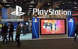 画像ギャラリー No.003のサムネイル画像 / ［GDC 2013］PS4のコントローラが披露。大手の出展増加で年々規模が拡大するGDC展示会場レポート（1）