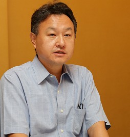 画像ギャラリー No.007のサムネイル画像 / ［TGS 2013］SCE WWSプレジデントの吉田修平氏インタビュー。ネットワークを通じてさまざまなデバイスがつながり，どこにいてもゲームと触れ合えるのがPlayStation 4のコンセプト