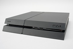 画像ギャラリー No.002のサムネイル画像 / 新型PS4「CUH-1200」分解レポート。軽量化と省電力化を実現した背景には,筐体と基板のシンプル化があった