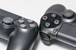 画像ギャラリー No.024のサムネイル画像 / 新型PS4「CUH-2000」分解レポート。カスタムAPUの刷新で生まれた余裕を小型化に振った,順当な進化版を見る