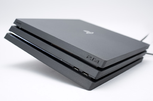 画像ギャラリー No.008のサムネイル画像 / 「PlayStation 4 Pro」分解レポート。「ソニーが今後もPS4の性能向上を続けていく可能性」に期待できるハードウェア設計だ