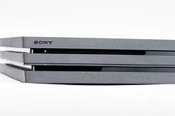 画像ギャラリー No.015のサムネイル画像 / 「PlayStation 4 Pro」分解レポート。「ソニーが今後もPS4の性能向上を続けていく可能性」に期待できるハードウェア設計だ