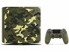 迷彩柄を施した「CoD ワールドウォーII」コラボデザインのPlayStation 4が11月3日に発売