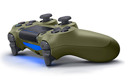 画像ギャラリー No.006のサムネイル画像 / 迷彩柄を施した「CoD ワールドウォーII」コラボデザインのPlayStation 4が11月3日に発売