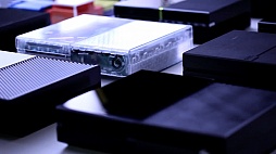 画像ギャラリー No.003のサムネイル画像 / 「Xbox One」はなぜ,このような色と形になったのか。デザインチームの4年間の制作を紹介するムービー公開