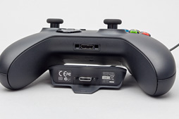 画像ギャラリー No.020のサムネイル画像 / 「Xbox One」分解レポート。これはシンプルさと合理性をとことん突き詰めたハードだ