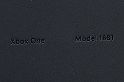 画像ギャラリー No.020のサムネイル画像 / 「Xbox One S」分解レポート。内部構造のシンプルさは維持しつつ,カスタムAPUの低消費電力効果を小型化に活かしたマシンだった