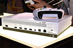画像ギャラリー No.010のサムネイル画像 / ［E3 2017］西川善司の3DGE：Xbox One Xの外観と内部構造を見て分かったこと