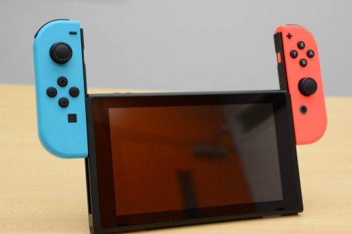 画像ギャラリー No.014のサムネイル画像 / 「Nintendo Switch」開封から初回セットアップまでの流れを写真付きで紹介