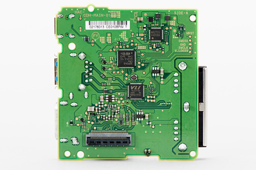 画像ギャラリー No.092のサムネイル画像 / 「Nintendo Switch」分解レポート。「任天堂はどんな新しいことを提供してくれるのか」と期待が膨らむ内部構造だ