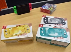 Nintendo Switch Liteが本日発売。本体の特徴やSwitchとの違い，2台目として使うときの気になる点などを紹介