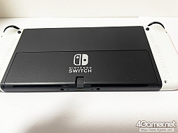 画像ギャラリー No.040のサムネイル画像 / 本日発売「Nintendo Switch(有機ELモデル)」を開封! 映像や本体の仕様は従来モデルと何が違うのか,写真や動画で比較してみた