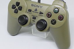 画像ギャラリー No.005のサムネイル画像 / PlayStation 5用ゲームパッド「DualSense」が発表されたので,PSシリーズを支えた「DUALSHOCK」の進化を見比べてみる