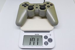 画像ギャラリー No.008のサムネイル画像 / PlayStation 5用ゲームパッド「DualSense」が発表されたので,PSシリーズを支えた「DUALSHOCK」の進化を見比べてみる