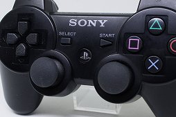 画像ギャラリー No.021のサムネイル画像 / PlayStation 5用ゲームパッド「DualSense」が発表されたので,PSシリーズを支えた「DUALSHOCK」の進化を見比べてみる