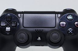 画像ギャラリー No.028のサムネイル画像 / PlayStation 5用ゲームパッド「DualSense」が発表されたので,PSシリーズを支えた「DUALSHOCK」の進化を見比べてみる