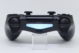 画像ギャラリー No.030のサムネイル画像 / PlayStation 5用ゲームパッド「DualSense」が発表されたので,PSシリーズを支えた「DUALSHOCK」の進化を見比べてみる