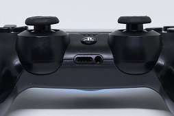 画像ギャラリー No.031のサムネイル画像 / PlayStation 5用ゲームパッド「DualSense」が発表されたので,PSシリーズを支えた「DUALSHOCK」の進化を見比べてみる