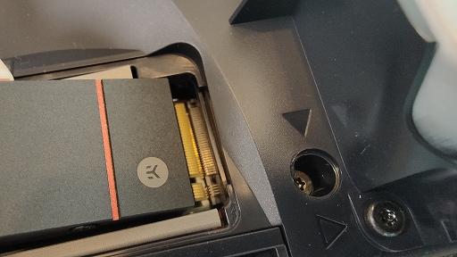 画像ギャラリー No.007のサムネイル画像 / PS5本体にM.2 SSDを組み込む手順を写真で紹介。ゲームのロード時間はどれほど変わるのか
