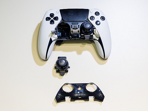 画像ギャラリー No.011のサムネイル画像 / PS5用新型コントローラ「DualSense Edge」試用レポート。繊細な操作を求める競技志向ゲーマーも,“誤爆”が多いうっかりやさんも長く使える