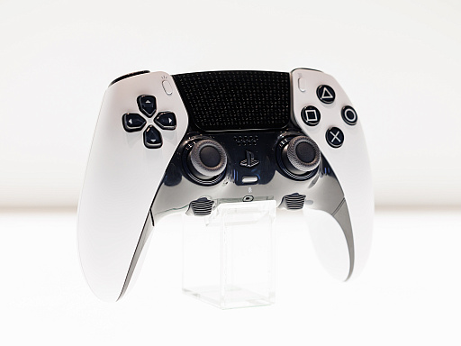 画像ギャラリー No.026のサムネイル画像 / PS5用新型コントローラ「DualSense Edge」試用レポート。繊細な操作を求める競技志向ゲーマーも,“誤爆”が多いうっかりやさんも長く使える