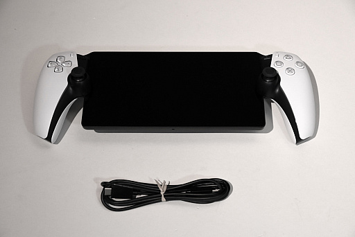 画像ギャラリー No.002のサムネイル画像 / PS5用リモートプレイ専用機「PlayStation Portal リモートプレーヤー」の使い勝手は？　デバイスの用途も考えてみる