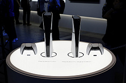 画像ギャラリー No.003のサムネイル画像 / PlayStation 5 Proの実機がブースで公開。「FFVII REBIRTH」の試遊では，専用のグラフィックスモードに対応［TGS2024］