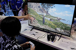 画像ギャラリー No.019のサムネイル画像 / PlayStation 5 Proの実機がブースで公開。「FFVII REBIRTH」の試遊では，専用のグラフィックスモードに対応［TGS2024］