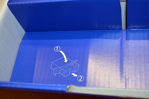 画像ギャラリー No.007のサムネイル画像 / 「PlayStation 5 Pro」開封の儀。ちょっと縦に長くなった新たなPS5は，フット付属で横置きがデフォルト