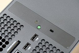 画像ギャラリー No.005のサムネイル画像 / 「Xbox Series X」分解レポート。PS5とは別の方向性でコストのかかった内部構造をチェックしてみた