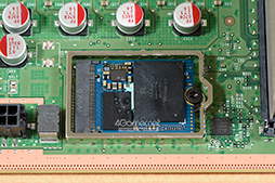 画像ギャラリー No.030のサムネイル画像 / 「Xbox Series X」分解レポート。PS5とは別の方向性でコストのかかった内部構造をチェックしてみた